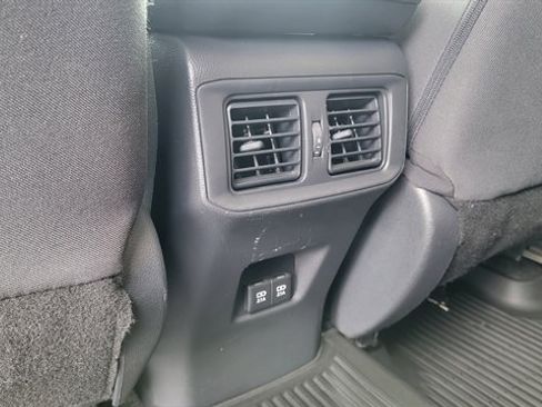 Used 2020 Toyota RAV4 XLE w/ Convenience Package AWD/4WD image 55