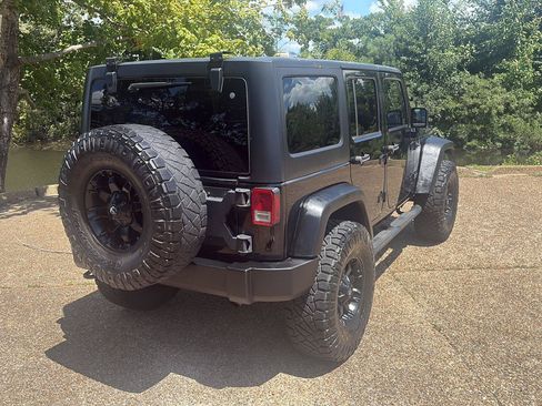 Used 2016 Jeep Wrangler Unlimited Sport w/ Quick Order Package 24S AWD/4WD image 5