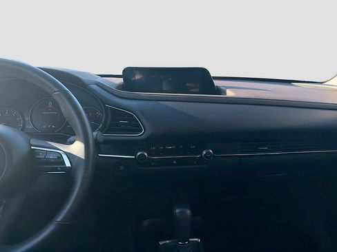 Certified 2025 MAZDA CX-30 AWD 2.5 S w/ Premium Package image 19