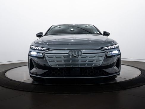 Certified 2025 Audi S6 e-tron Prestige w/ 21" Black Optic Package image 25