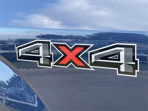 Used 2017 Ford F150 XLT w/ Trailer Tow Package image 23