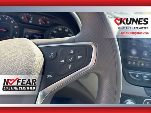 Used 2022 Chevrolet Malibu LT FWD image 23