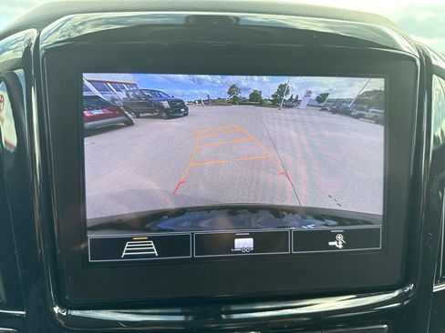 Used 2020 Chevrolet Traverse LT AWD/4WD image 15