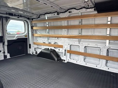 Used 2025 Ford Transit 250 Low Roof w/ Exterior Upgrade Package RWD image 18
