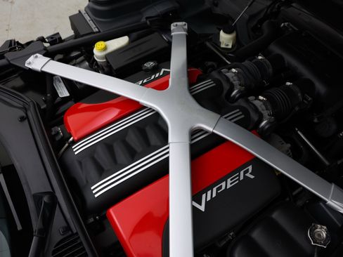 Used 2017 Dodge Viper SRT-10 image 37