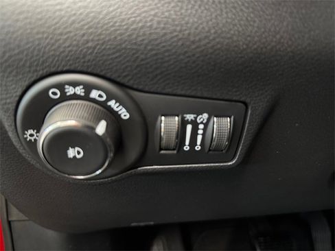 New 2026 Jeep Compass Limited image 21