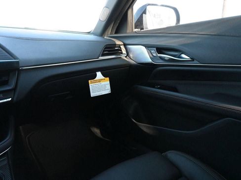 New 2026 Cadillac CT4 V image 94