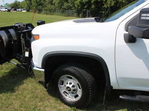 Used 2022 Chevrolet Silverado 2500 W/T w/ WT Fleet Convenience Package AWD/4WD image 12