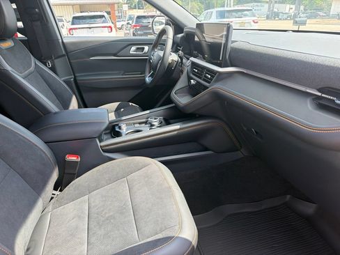 New 2026 Ford Explorer Tremor w/ Tremor Convenience Package AWD/4WD image 22