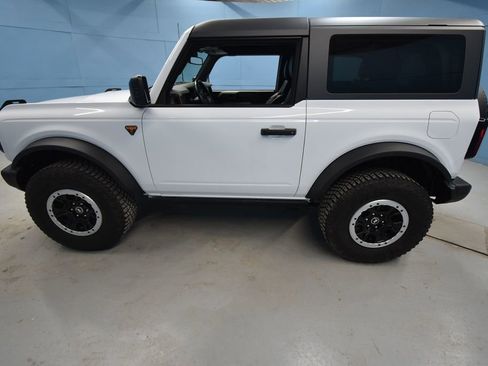 Used 2023 Ford Bronco Badlands w/ Sasquatch Package image 31