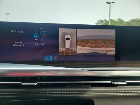 New 2026 Cadillac Escalade Luxury image 19