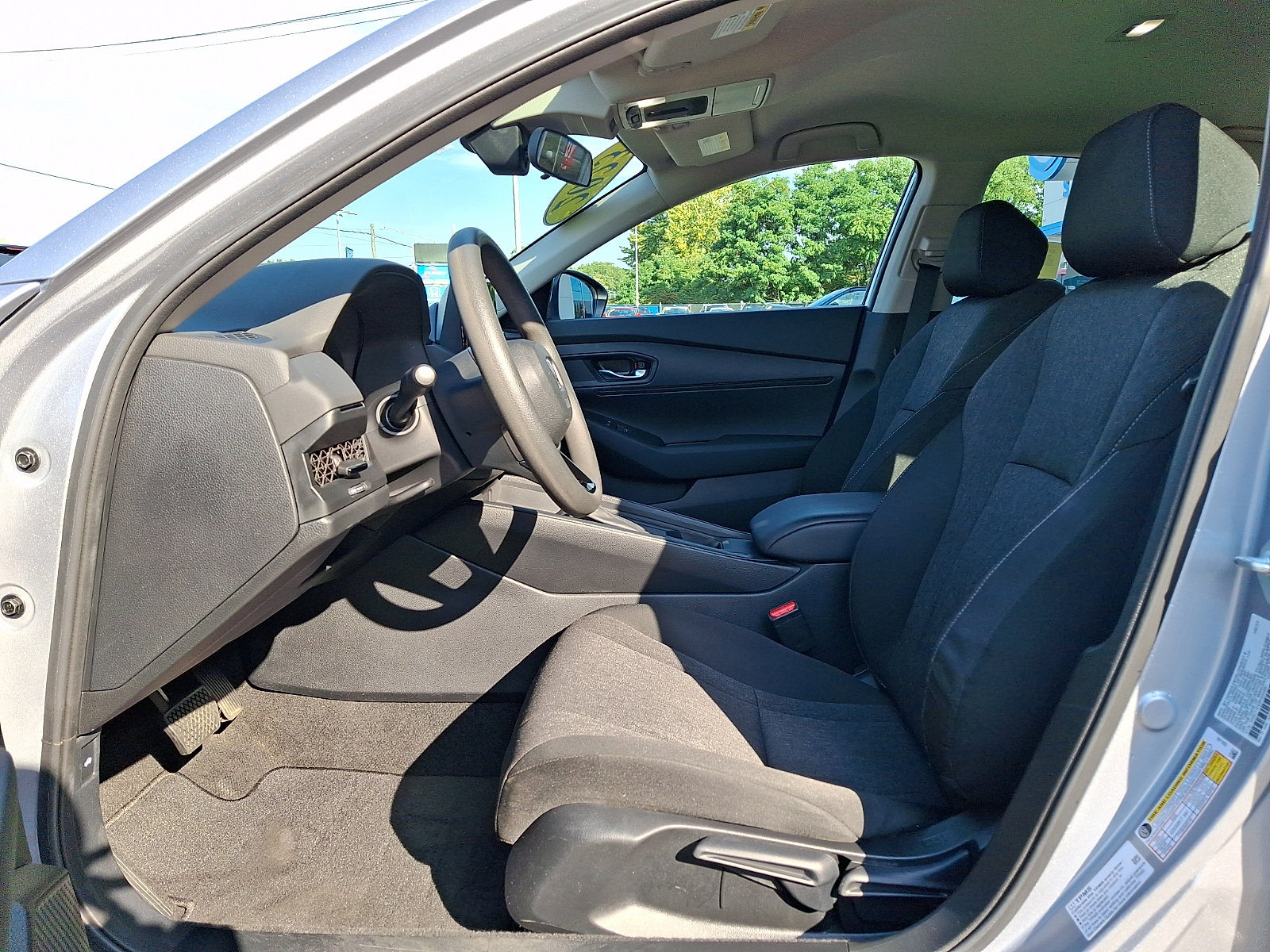Used 2023 Honda Accord LX image 13