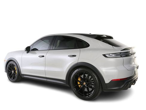 Used 2024 Porsche Cayenne Turbo GT AWD/4WD image 11