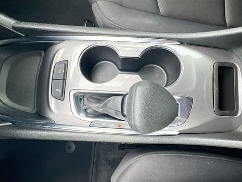 Used 2025 Chevrolet Malibu LT FWD image 25