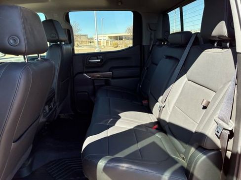 Used 2020 Chevrolet Silverado 1500 LT Trail Boss image 16