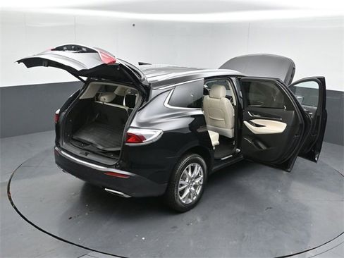 Used 2023 Buick Enclave Essence w/ Experience Buick Package image 60