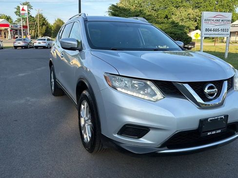 Used 2015 Nissan Rogue SV AWD/4WD image 11