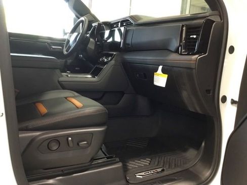 New 2025 GMC Sierra 2500 AT4 w/ AT4 Premium Plus Package image 60