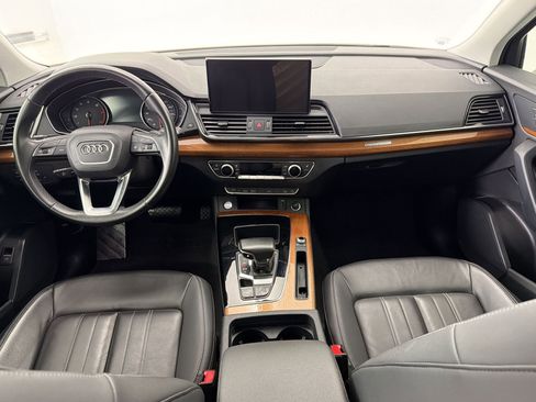 Used 2023 Audi Q5 2.0T Premium w/ Convenience Package AWD/4WD image 14
