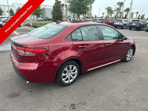 Used 2023 Toyota Corolla LE FWD image 4