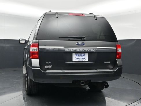 Used 2016 Ford Expedition XLT w/ Equipment Group 202A RWD image 7