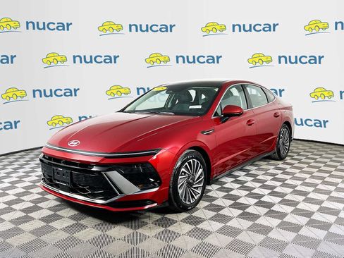 Used 2025 Hyundai Sonata Limited image 3