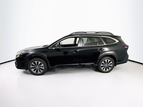 Used 2023 Subaru Outback Limited AWD/4WD image 8