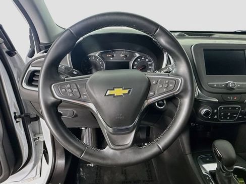 Used 2024 Chevrolet Equinox LT AWD/4WD image 11