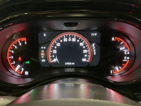 Used 2021 Dodge Durango SXT image 24