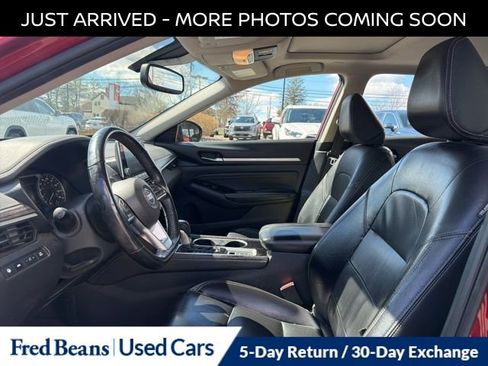 Certified 2020 Nissan Altima 2.0 Platinum image 4