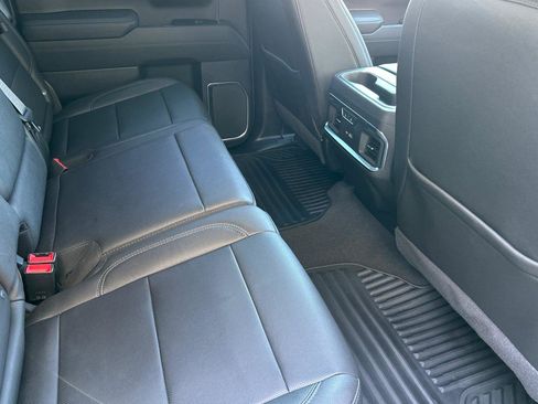 Certified 2022 Chevrolet Silverado 1500 LTZ w/ Technology Package image 18