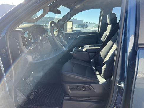 New 2026 Chevrolet Silverado 3500 LT image 4