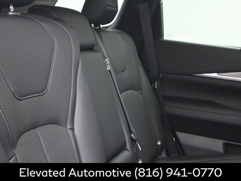 Certified 2026 INFINITI QX60 Luxe w/ Cargo Package AWD/4WD image 10