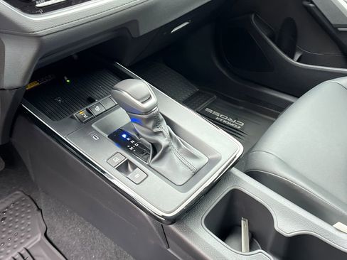 New 2026 Toyota Corolla Cross XLE w/ Convenience Package image 20