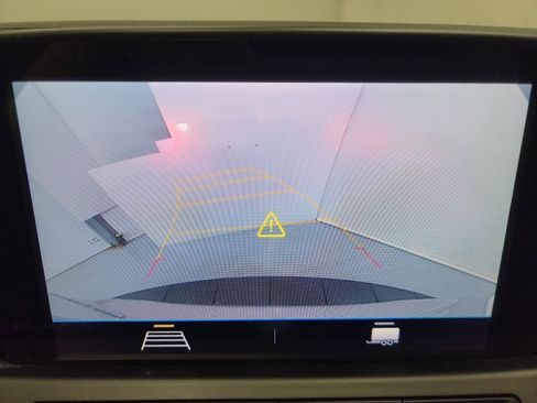 Used 2019 Chevrolet Blazer LT image 23