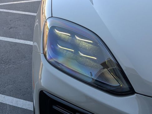 New 2026 Porsche Cayenne AWD/4WD image 11