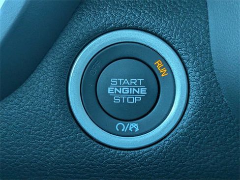 New 2026 RAM 1500 4x4 Crew Cab image 26