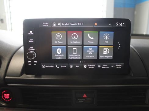 Used 2025 Honda Pilot Touring image 30
