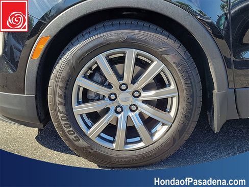 Used 2019 Cadillac XT4 Premium Luxury image 34