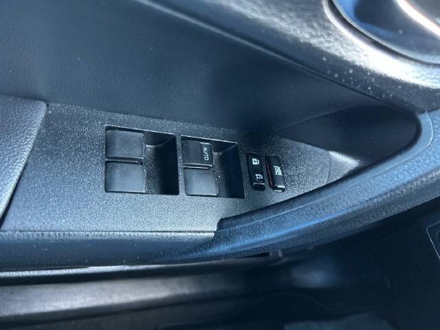 Used 2016 Toyota Corolla S FWD image 24