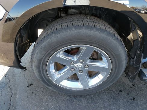 Used 2017 RAM 1500 Express image 12