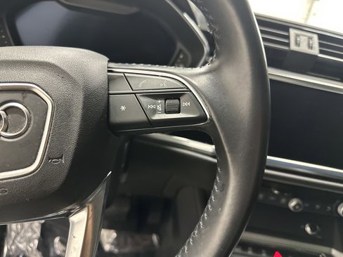 Used 2019 Audi Q3 2.0T Premium Plus w/ Premium Plus Package AWD/4WD image 20