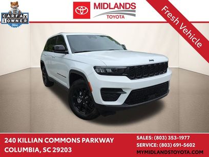 Used 2025 Jeep Grand Cherokee Altitude