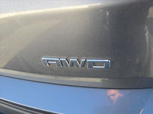 Used 2019 GMC Terrain SLE image 20