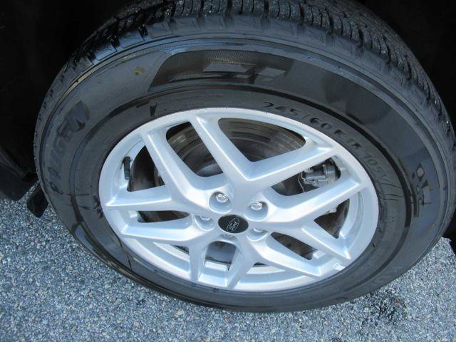 Certified 2024 Ford Edge SEL AWD/4WD image 9