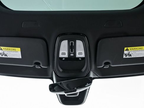 Certified 2025 Volvo V60 B5 Cross Country Plus image 20