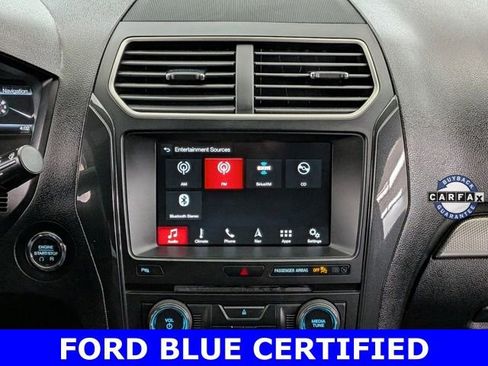 Certified 2018 Ford Explorer XLT w/ Equipment Group 202A image 28