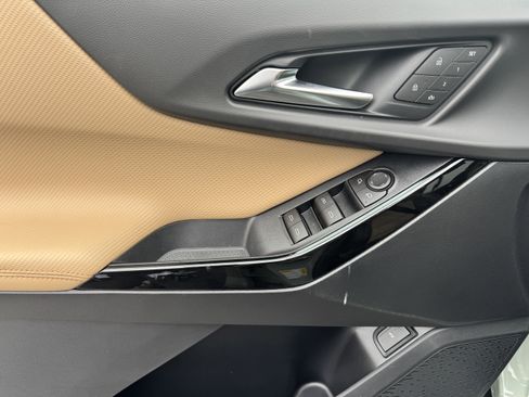 New 2026 Chevrolet Equinox ACTIV image 11