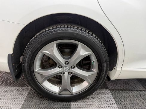Used 2010 Toyota Venza AWD image 35