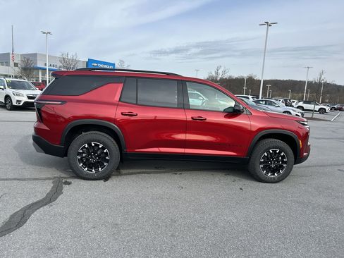 New 2026 Chevrolet Traverse Z71 image 8